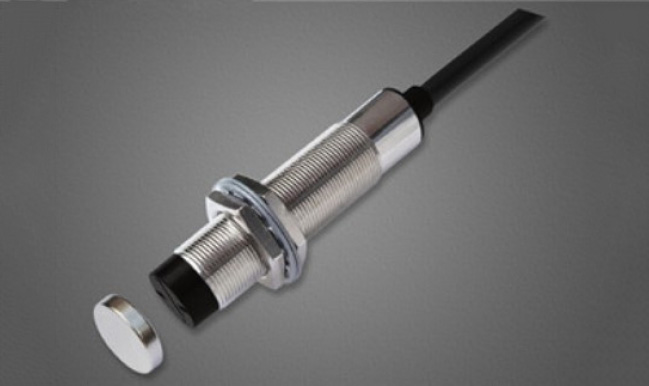 حلول مراقبة حالة المركبات في نقل الشاحنات